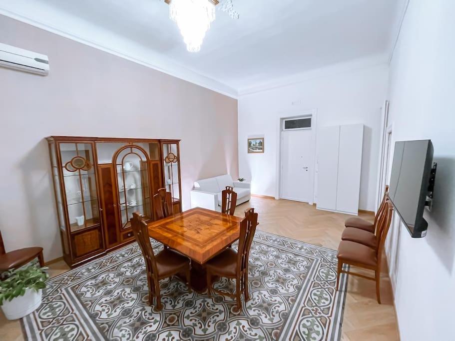 Apartmán Luxury Bnb Dedeo Bari Exteriér fotografie